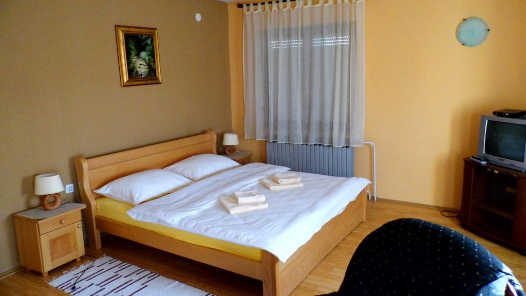 Apartmani Maraton Vukovar Extérieur photo